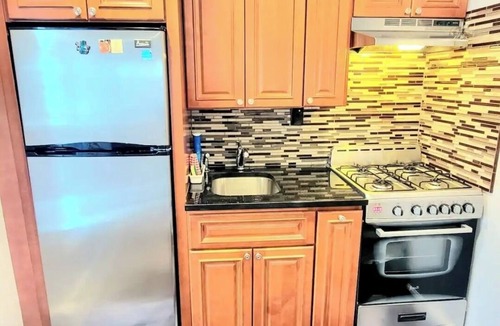 Valley Stream Apartment | Beautiful 1-bedroom apartment - WALK to TRAIN - FREE PARKING