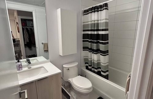 Etobicoke Condo | Beautiful 1 Bendroom Condo In the Heart of Etobicoke, Humber River