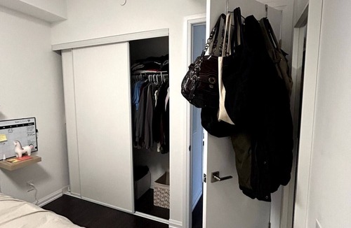 Etobicoke Condo | Beautiful 1 Bendroom Condo In the Heart of Etobicoke, Humber River