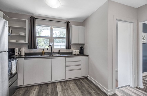 Sudbury House | Beautiful 4Br 2Ba Home w/Wifi, Cable, AC + more!