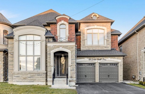 Caledon Villa | Beautiful 4BR Villa in Brampton
