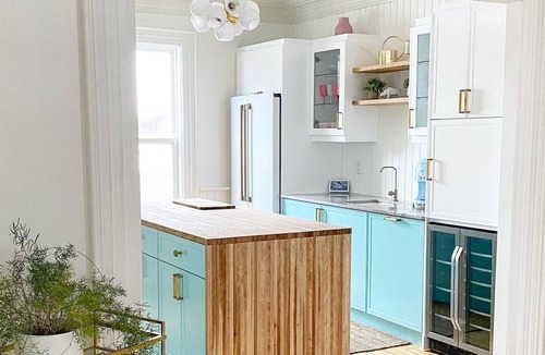 Bongard House | Beautiful 7BR Country Farmhouse with Yoga Studio