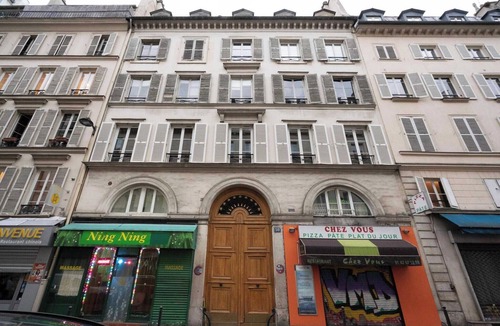 Saint-Vincent-de-Paul Apartment | Beautiful apartment at Gare de l'Est Republique