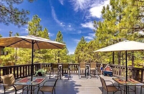 Munds Park Ski Chalet | Beautiful Chalet and studio with beautiful scenery and close to many attractions