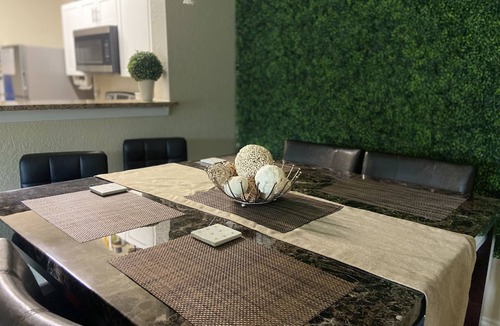 Oak Ridge Condo | Beautiful Condo near Universal, International drive and Disney