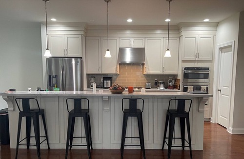 Chester Heights House | Beautiful, contemporary townhome for two in suburban Philadelphia