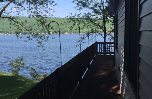 Honeoye Cottage | Beautiful country house on the finger lake