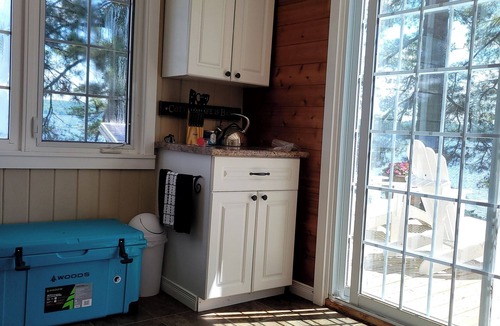 Port Sydney Cottage | Beautiful Island Cottage with Amazing Views, Private Dock in Huntsville Canada