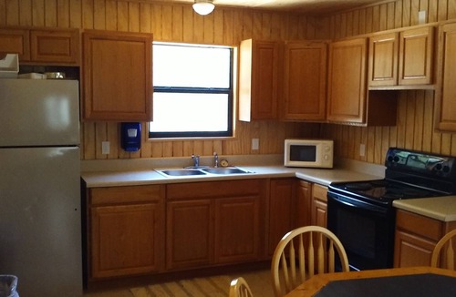 De Leon Springs Cabin | Beautiful lake front property with fully furnished cabins!