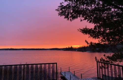 Chisholm Cottage | Beautiful Lakefront Cottage (fishing, boating, hiking, relaxing)