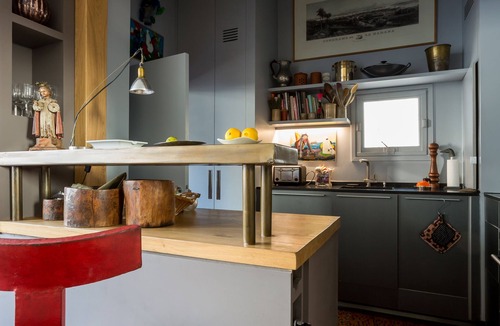 Saint-Merri Apartment | Beautiful Loft on Rue Quincampoix, by Veeve