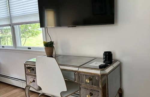 Stony Brook Apartment | Beautiful Private Room Near Stony Brook University