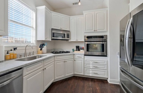 West End Villa | Beautiful Quiet Space in Residential New Orleans
