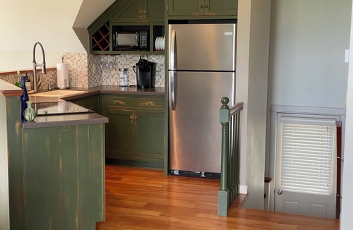 Town of Benton Ski Chalet | Beautiful Seneca Lake Chalet with stunning lake and Pond views