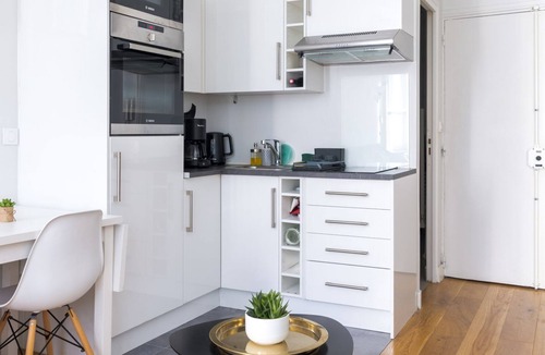 Saint-Germain-des-Pres Apartment | Beautiful studio apartment