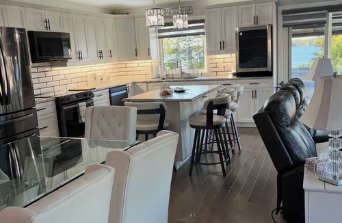 Dunsford Cottage | Beautiful sturgeon lake cottage