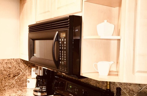 Camelback East Condo | BEAUTIFUL UPDATED FURNISHED RESORT CONDO IN THE ARIZONA BILTMORE