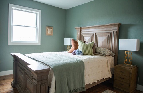 Rockwood House | Beautifully Renovated Farmhouse at Maple Sugar Camp.