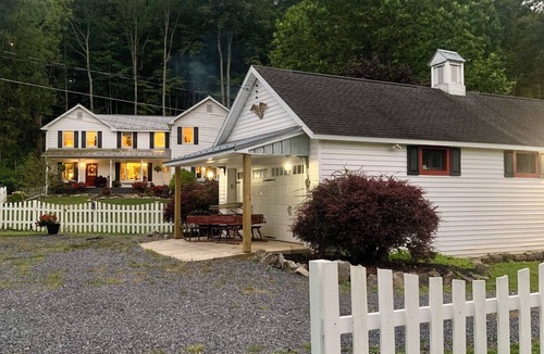Boalsburg House | Beautifully restored farmhouse - Penn State