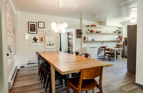 Livingston Manor House | Beaver Cottage - Waterfront, Hot Tub, Fire Pit, Group House