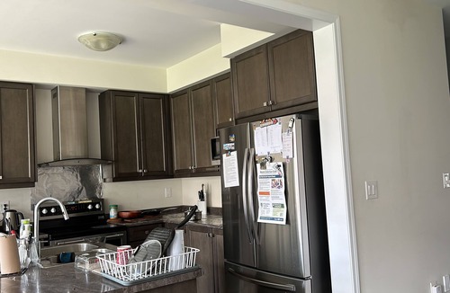 Thorold House | Bedroom Unit 3 (Twin Beds) in Thorold, Ontario