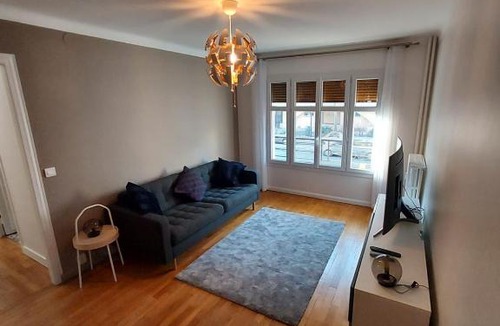 Charenton-le-Pont Apartment | Bel appartement 2 pièces, sortie de métro ligne 8