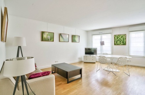 Suresnes Apartment | Bel Appartement Neuf et Cosy au Centre de Suresnes