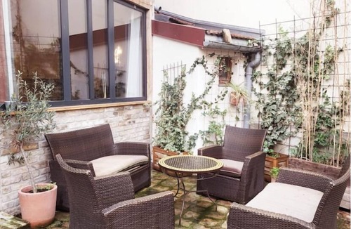 Clichy Apartment | Belle Maison Avec Jardin, Centre-ville, Métro