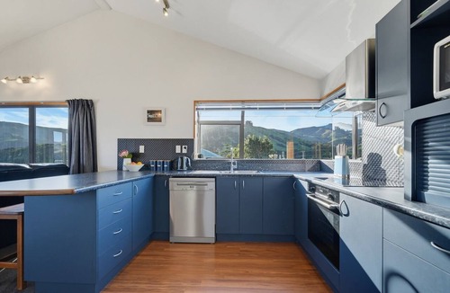 Duvauchelle House | Belle Vue - Akaroa Holiday Home