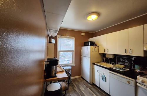 Queens Apartment | BELLEROSE BEAUTY 2BDRM