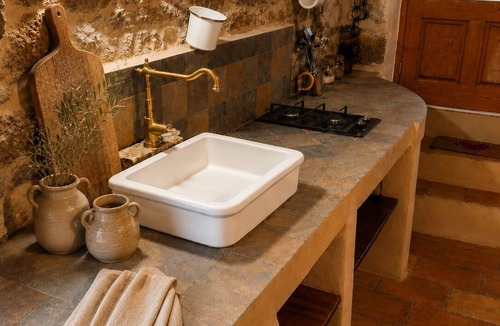Zoza House | Bergerie di Pio in the heart of an olive grove facing the Aiguilles de Bavella peaks