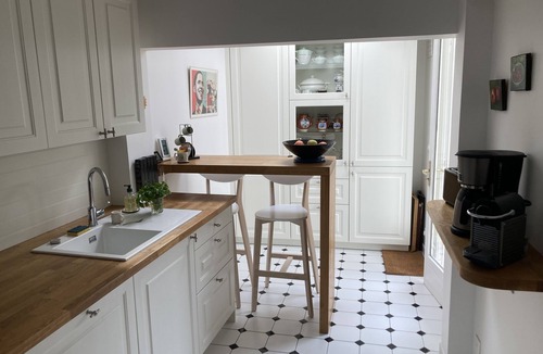 Sevres House | Between Paris and Versailles, charming townhouse Special Olympics