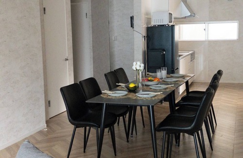 Kabukicho Apartment | Bigger Room｜3 Bedroom Maxim 16 ppl | 8 Queen Beds｜Golden Gai & Kabukicho | 90㎡