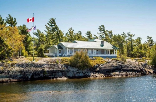 Unorganized Centre Parry Sound Cottage | Bigwood Private Island Retreat on Georgian Bay