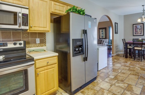 New Castle House | Birmingham Home w/Yard - 15 Mi to Downtown!