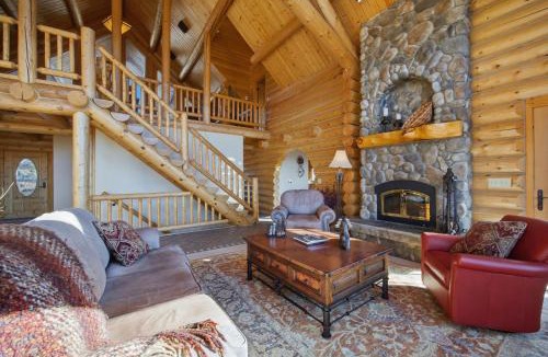 Stevensville House | Bitterroot Luxury Home with Expansive Views