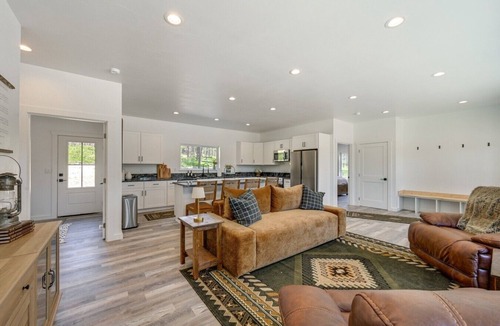 Grantsdale House | Bitterroot Valley Hideaway