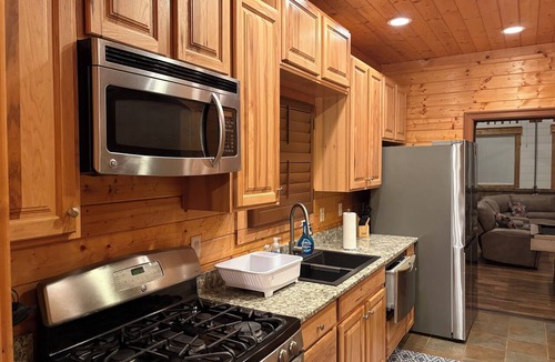 Pine Level Cabin | Blue Creek Hideaway- 2BR Cabin located on Lake Mitchell, AL