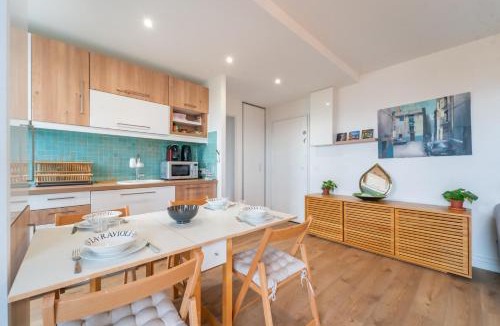 Amerique Apartment | Blue Light - Appt pour 4p Paris