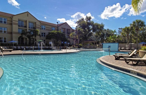 Florida Central Atlantic Coast Condo | Blue Tree Resort 1br Suite, Saturday check-in