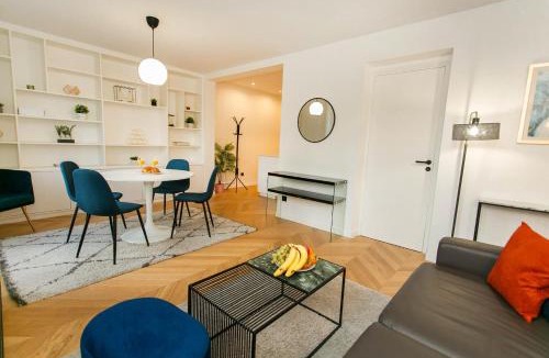 L'Europe Apartment | BnBNova - Haussmann - 2BR Near Champs-Élysées