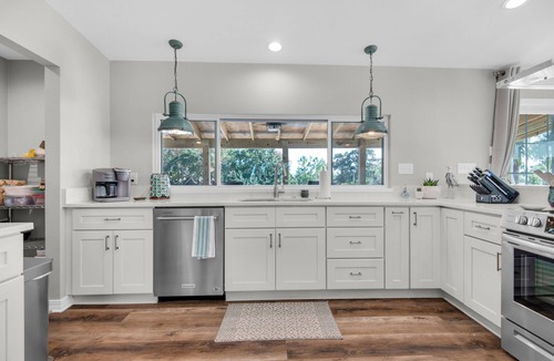 Gulf Breeze House | Boater’s Dream! Private Dock Gulf Access Pool Hot Tub Pet Friendly