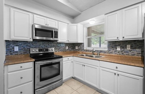 Port Saint Lucie House | BR Tropical Oasis in Port St Lucie