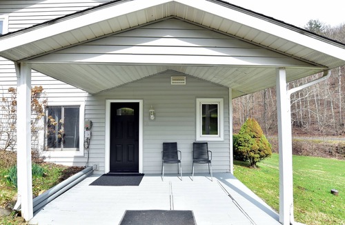 Millerton Apartment | Bradford County Creekside Country Retreat