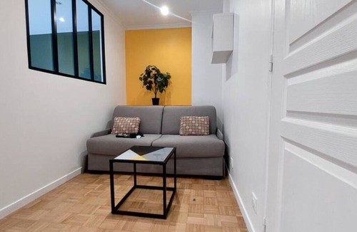 Thiais Apartment | Brand New 1BR Paris 12eme Gare de lyon, Orly Airport
