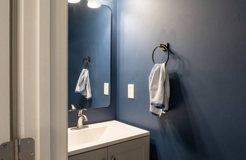 Auburn House | BRAND NEW! 3BD/3.5BA Auburn Townhome Near Campus