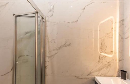 Quartier de la Roquette Apartment | Brand New Apartment- Bastille District