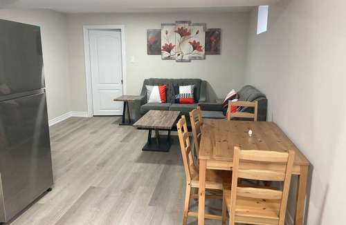 Rathwood Apartment | Brand New Cozy 2 Bedroom In Law Suite with separate entrance (self check-in)