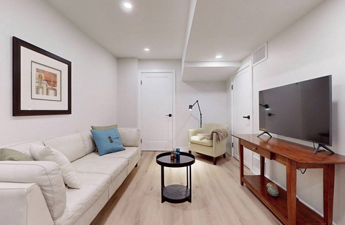 Wellington Place Apartment | Brand new Furnished 2BDR Basement Apt-in the heart of Toronto