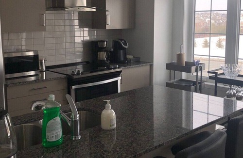 Newmarket House | Brand new! Luxury, all inclusive! sleeps 12 people